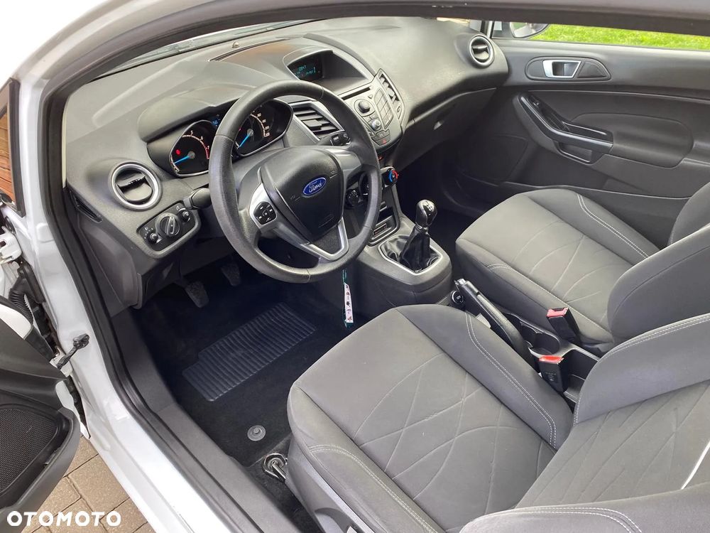 Ford Fiesta - 2