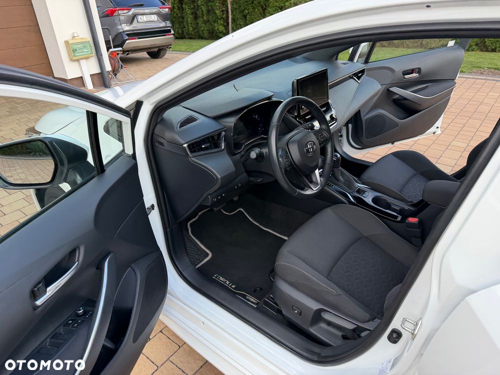 Toyota Corolla 1.8 Hybrid Comfort - 20
