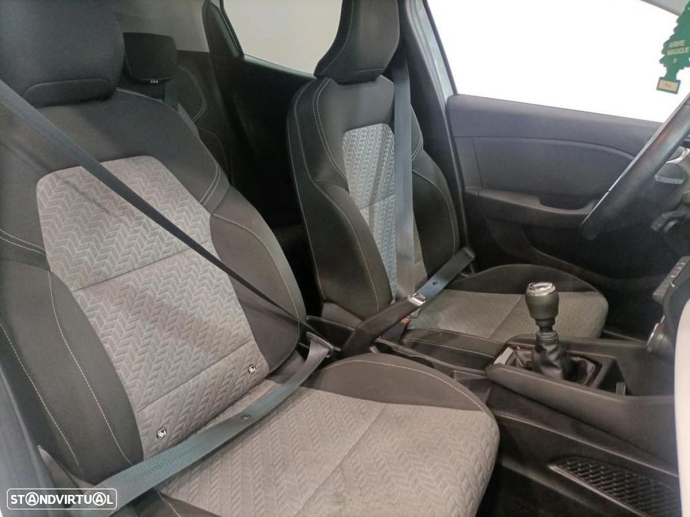 Renault Clio 1.5 Blue dCi Limited - 3