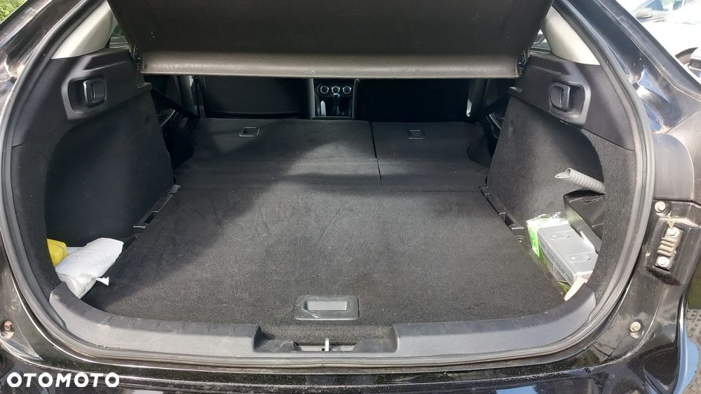 Mitsubishi Lancer 1.6 Inform - 17