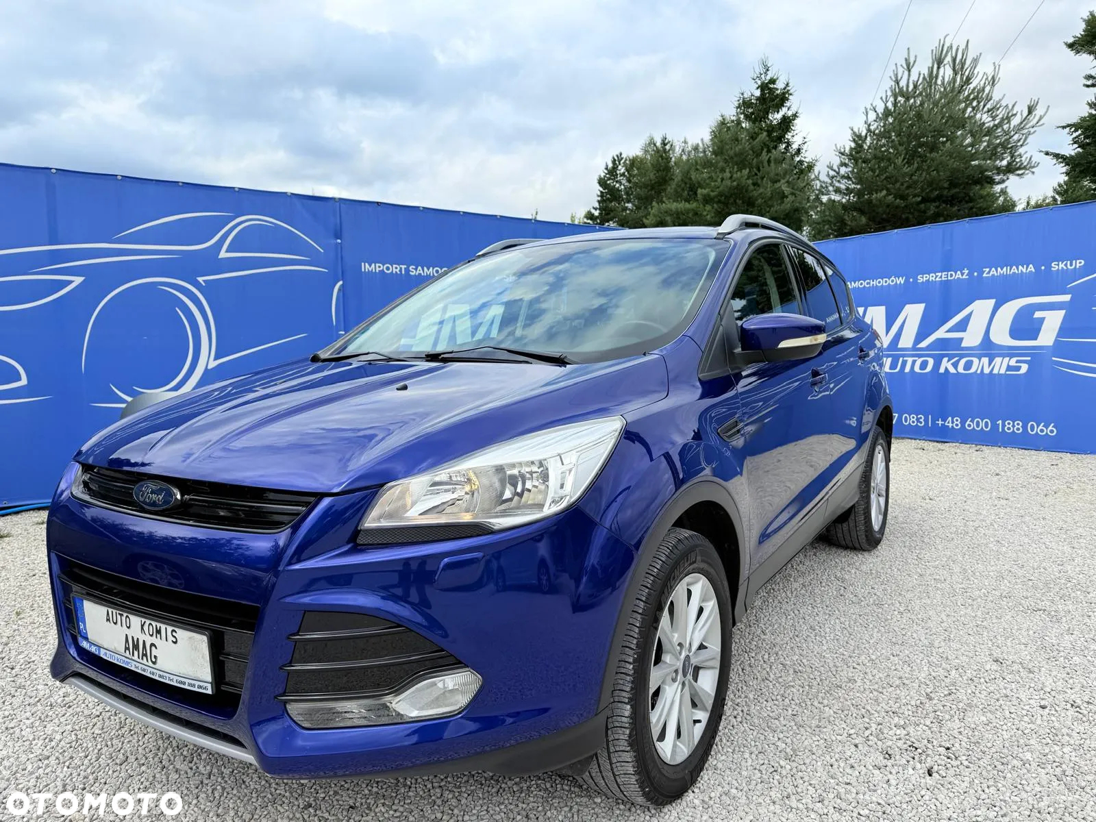 Ford Kuga 1.5 EcoBoost 2x4 Black & Silver - 2
