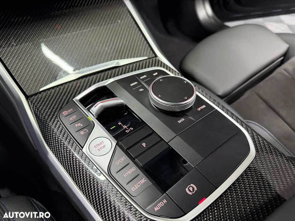 BMW Seria 3 330e xDrive Aut. - 19