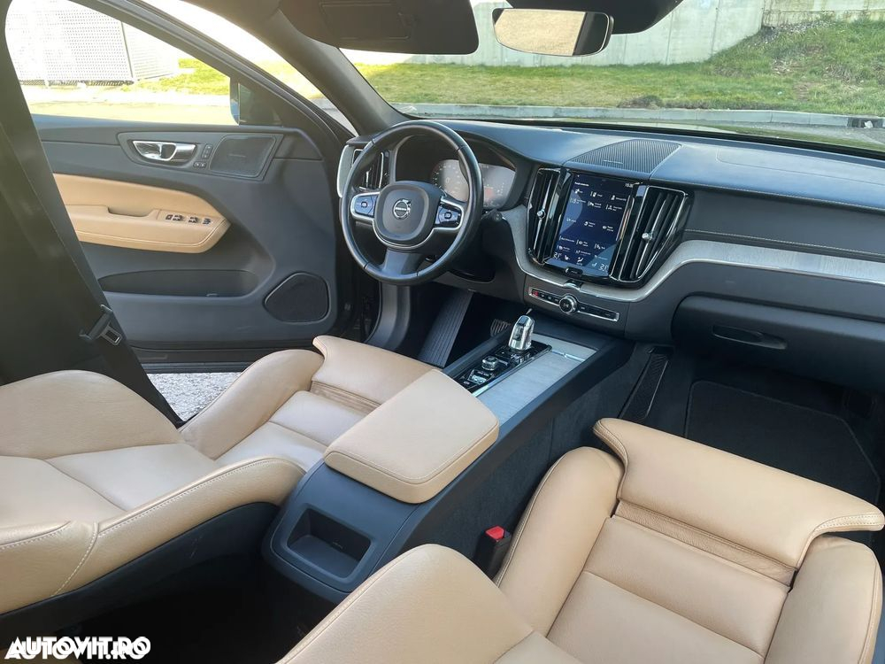 Volvo XC 60 T8 AWD Recharge Geartronic Inscription - 10