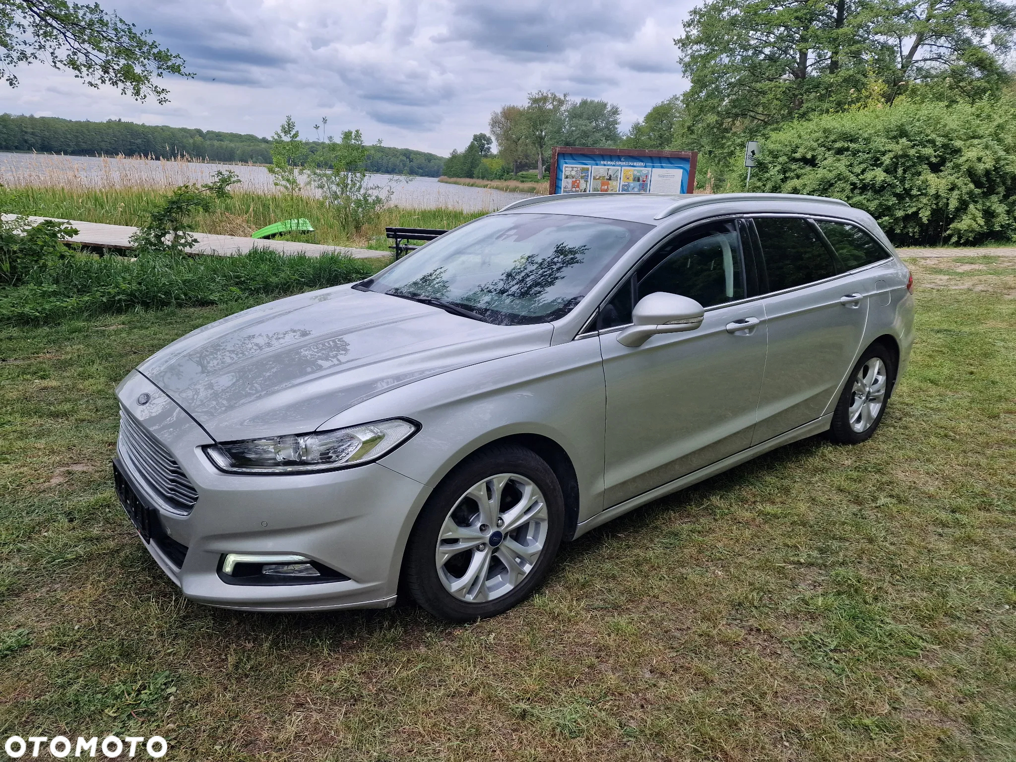 Ford Mondeo 2.0 TDCi Titanium PowerShift - 19