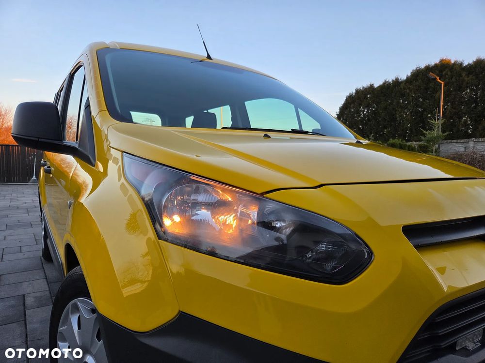 Ford Tourneo Connect 1.0 EcoBoost Start-Stop Ambiente - 11