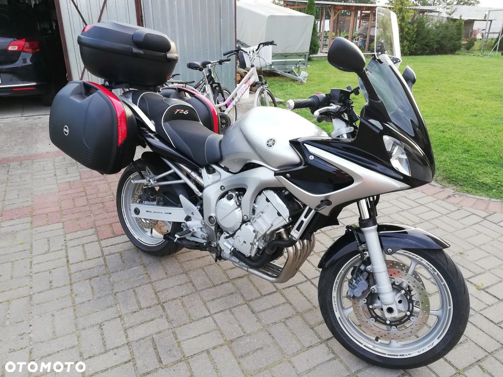 Yamaha FZ6 - 1