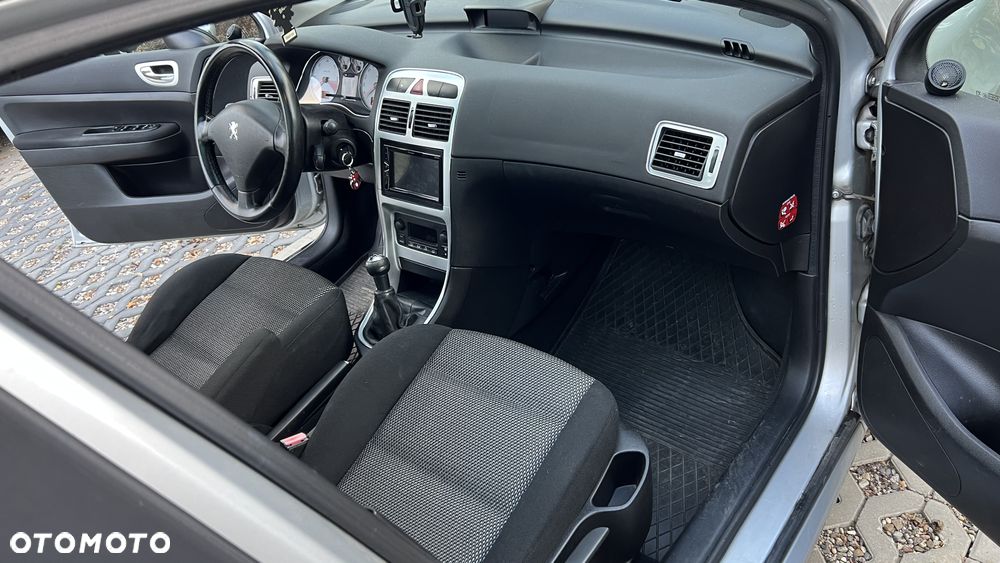 Peugeot 307 - 17