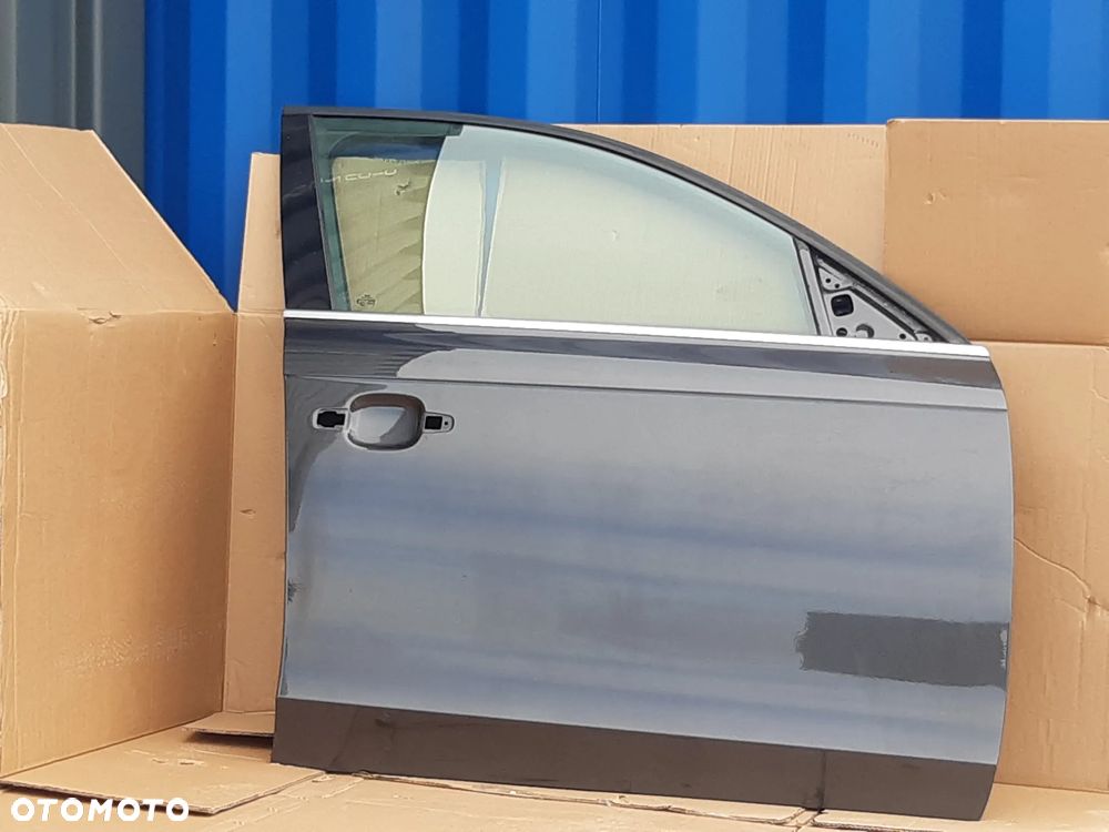 AUDI A4 B8 KOMBI AVANT DRZWI PRAWY PRZÓD TYŁ LZ7L