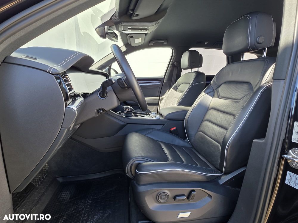 Volkswagen Touareg - 8