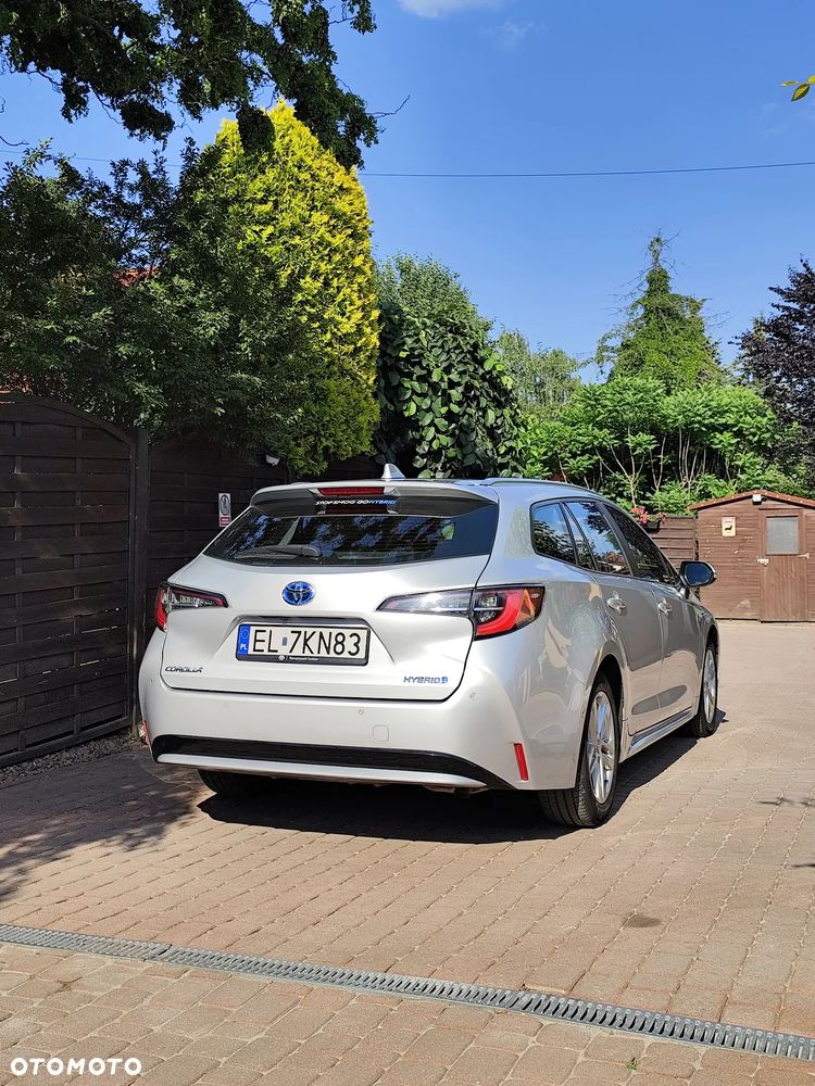 Toyota Corolla 1.8 Hybrid Comfort - 23