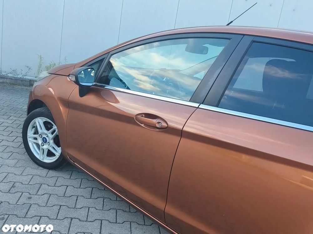 Ford Fiesta 1.0 EcoBoost Titanium - 25