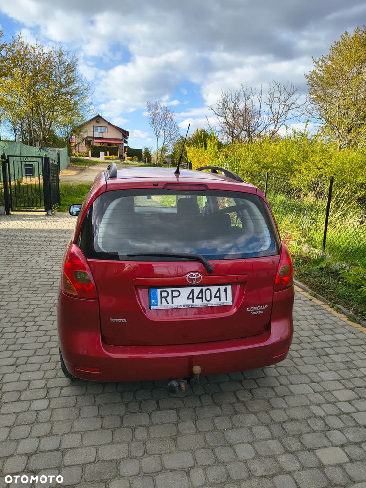 Toyota Corolla Verso 1.6 Terra - 2