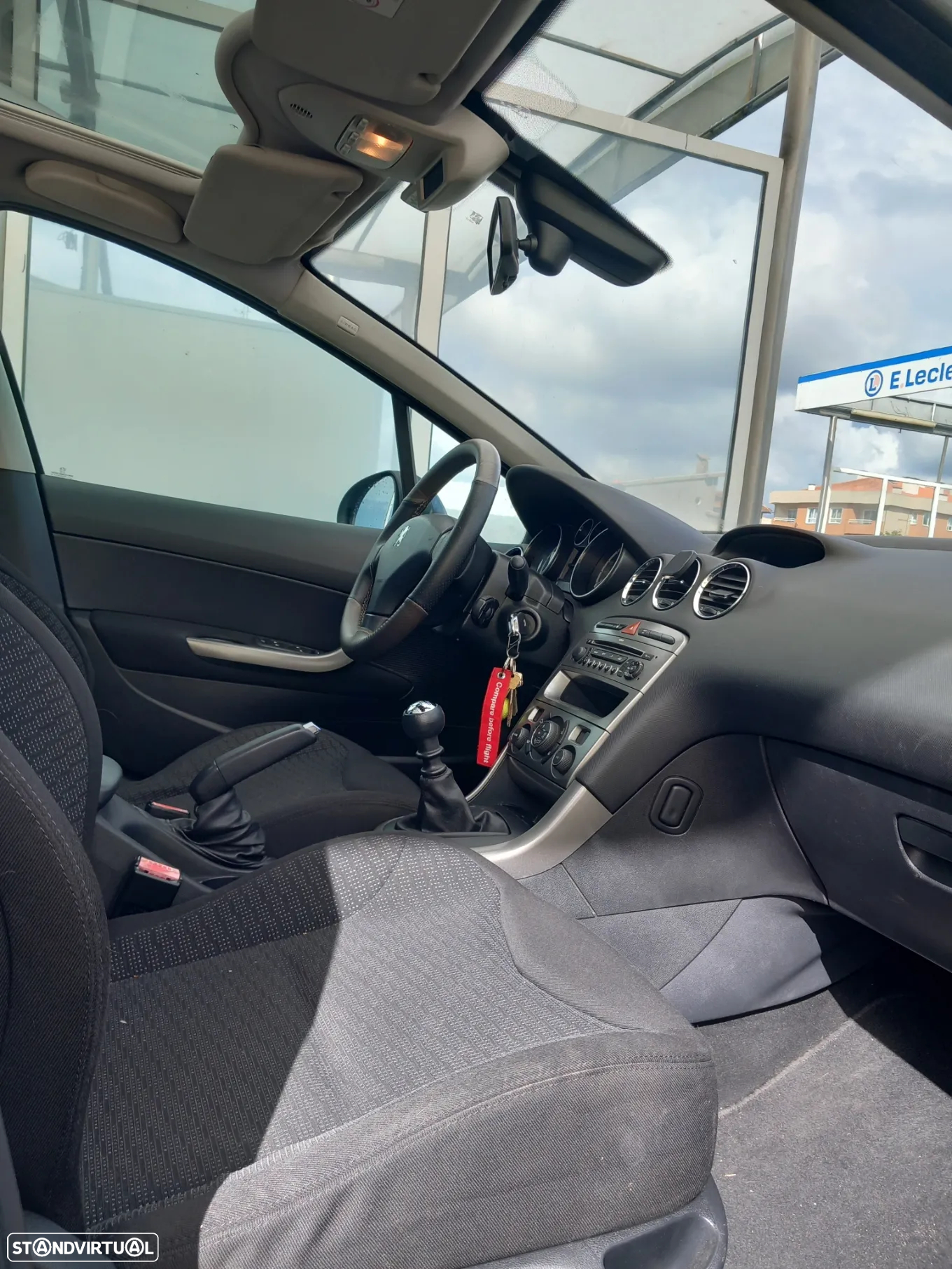 Peugeot 308 SW 1.6 HDi Executive CVM6 - 8