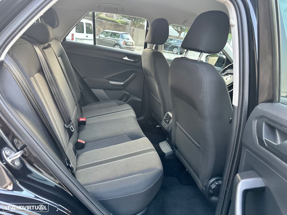 VW T-Roc 1.5 TSI Sport DSG - 37