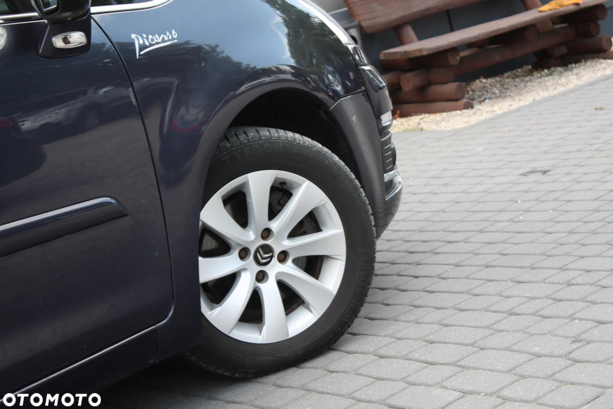 Citroën C4 Grand Picasso 1.6 THP Exclusive - 11