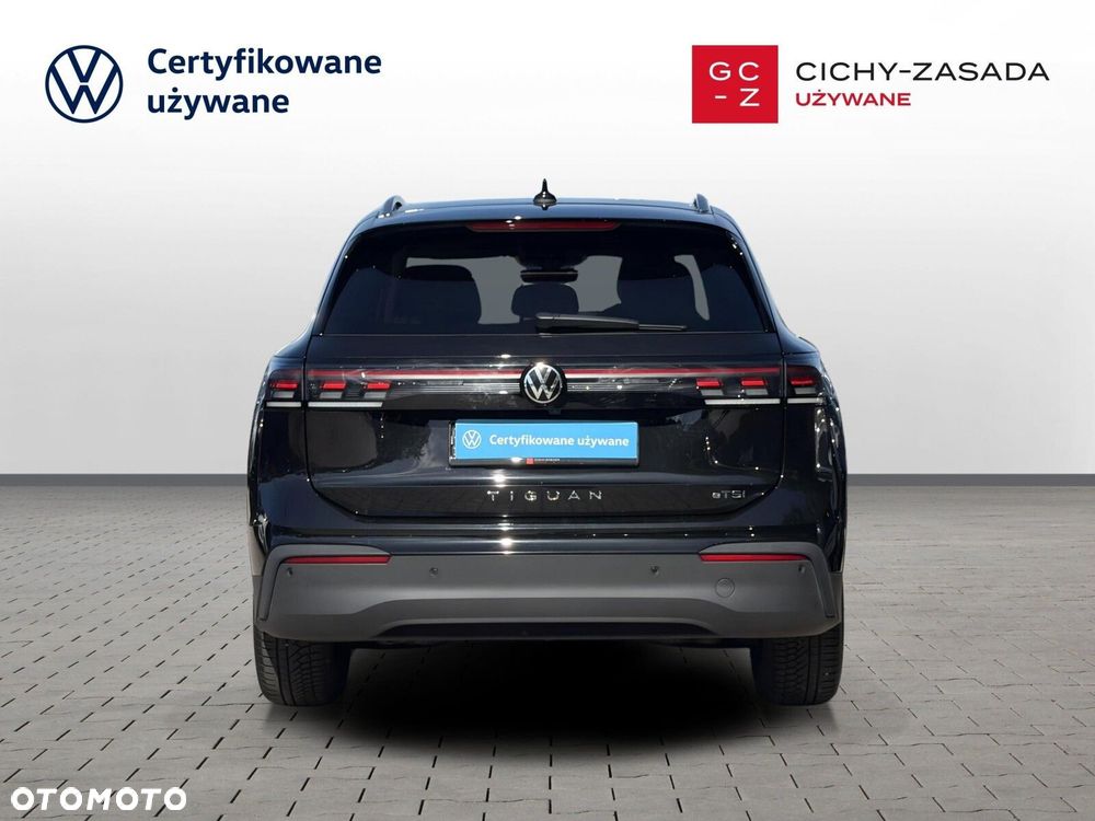 Volkswagen Tiguan - 5