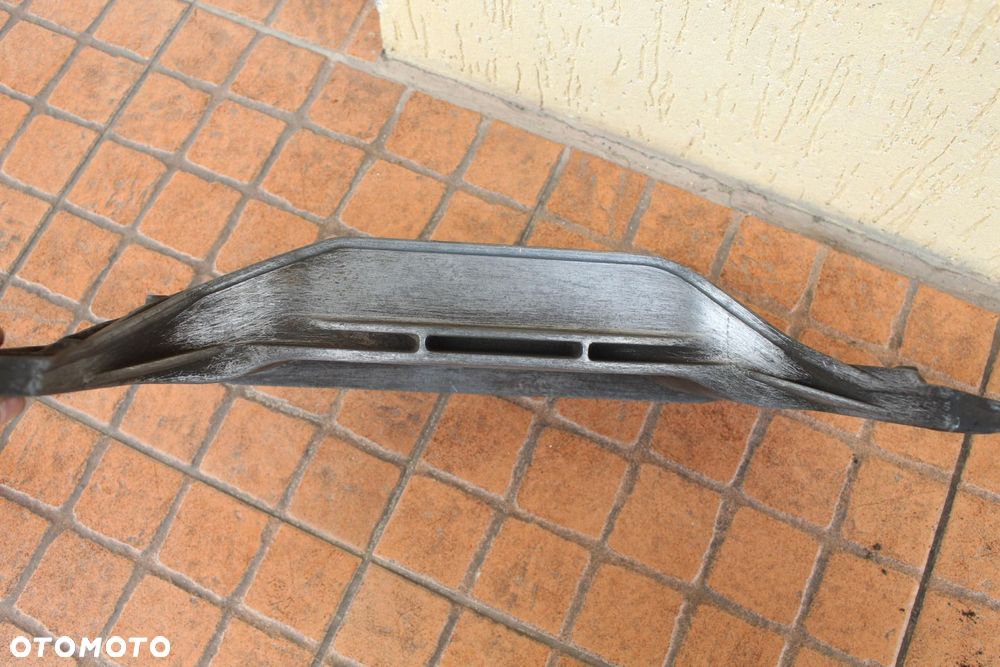 ŁAPA WSPORNIK SKRZYNI BIEGÓW BMW E61 E60 3.0D 6761106 - 3