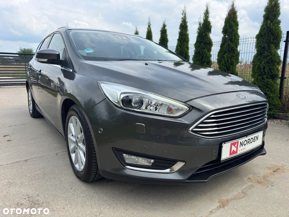 Ford Focus 1.0 EcoBoost Titanium - 9