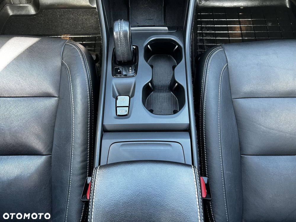 Volvo XC 40 - 16