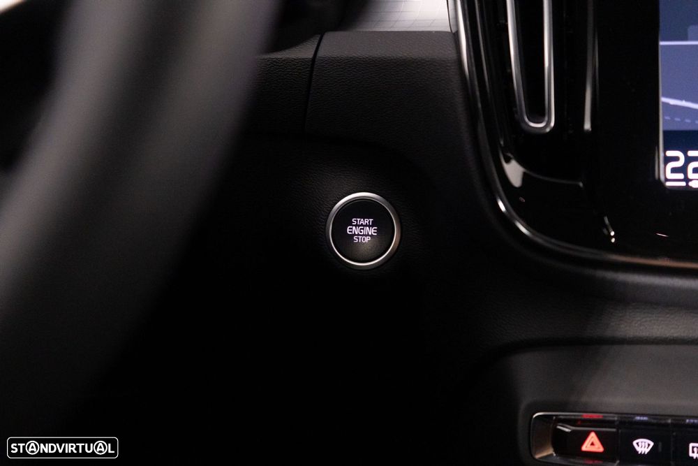 Volvo XC 40 1.5 T4 PHEV Inscription Expression - 24