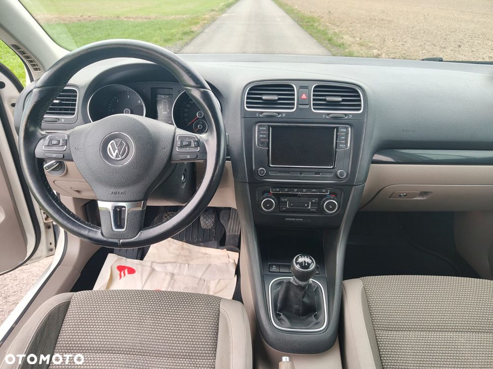 Volkswagen Golf 1.6 TDI DPF BlueMotion Technology Comfortline - 5