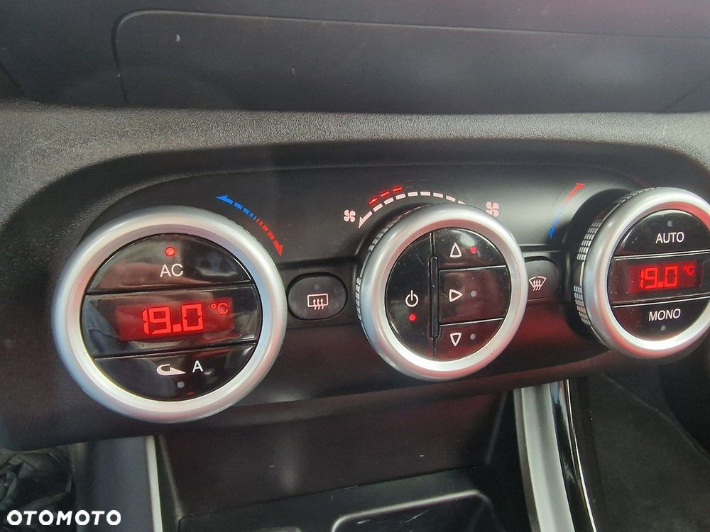 Alfa Romeo Giulietta - 25