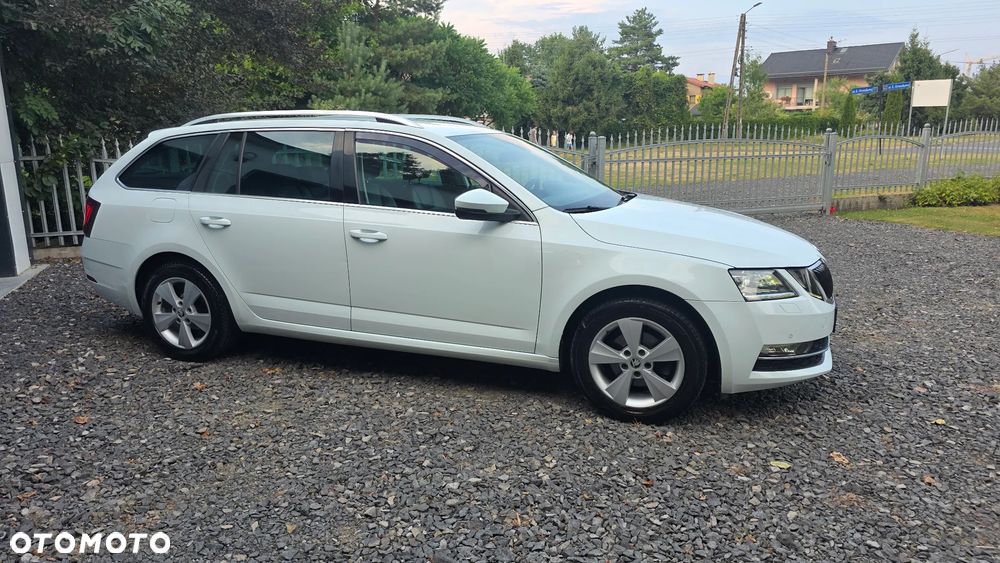Skoda Octavia 1.6 TDI SCR Business - 16