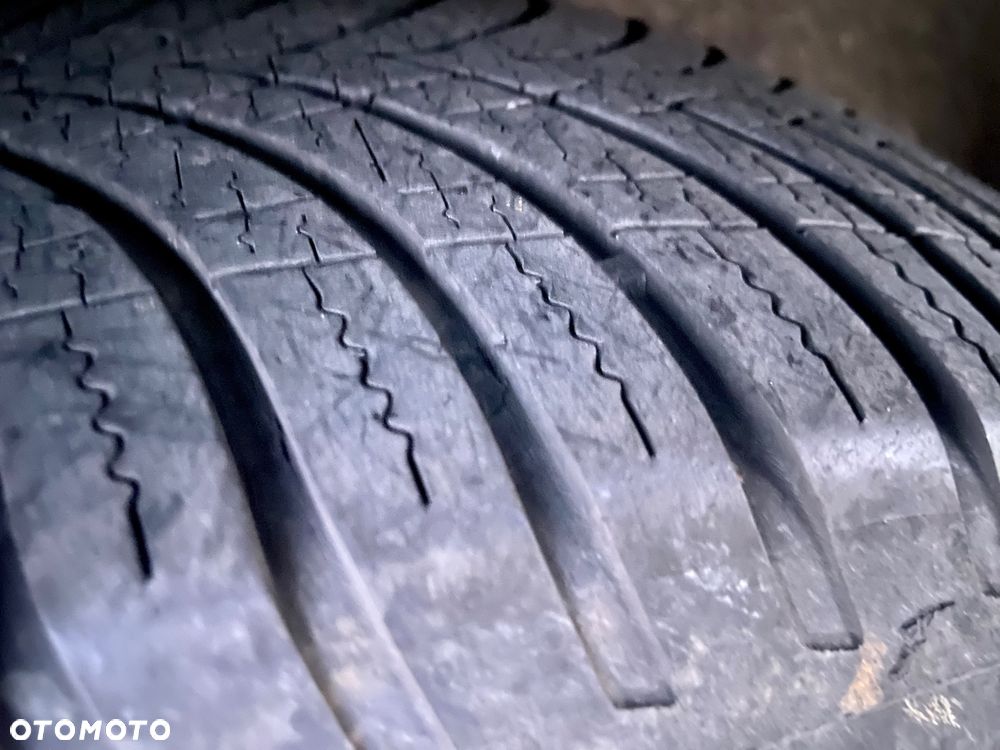 Renault Grand Scenic - 24