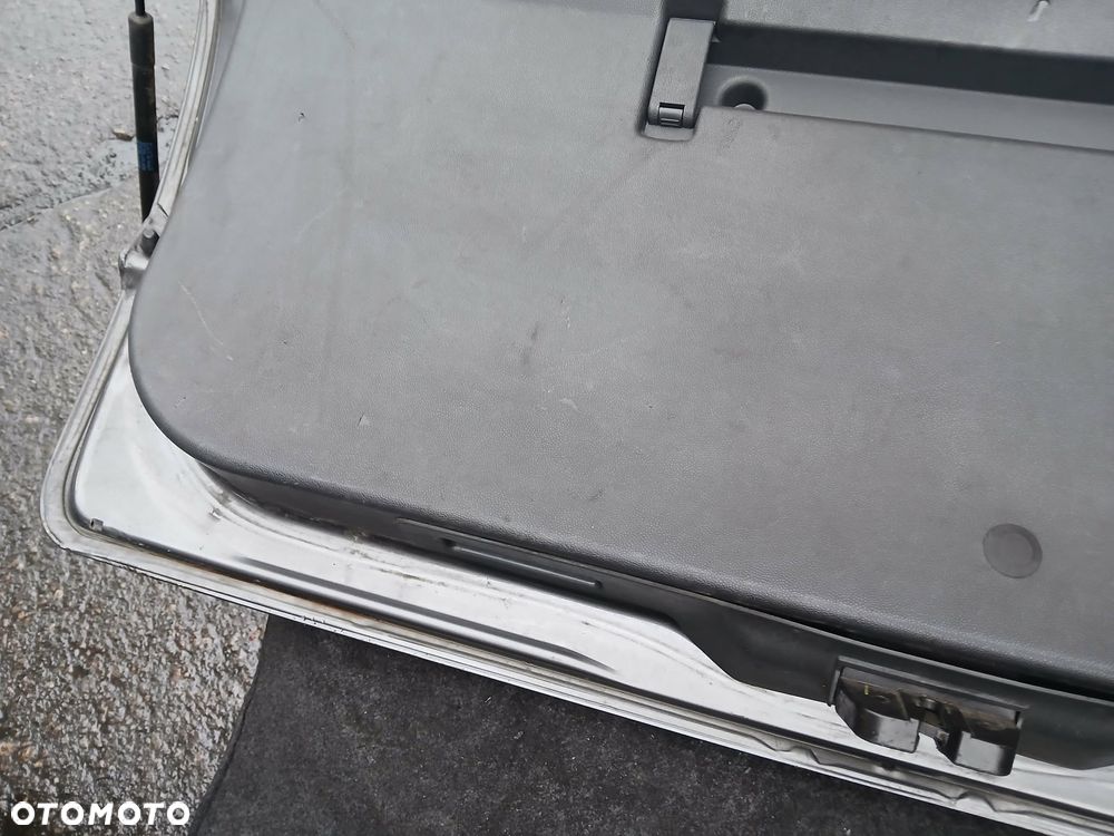 Opel Astra III H Kombi Klapa bagażnika kod lakieru Z177 - 9