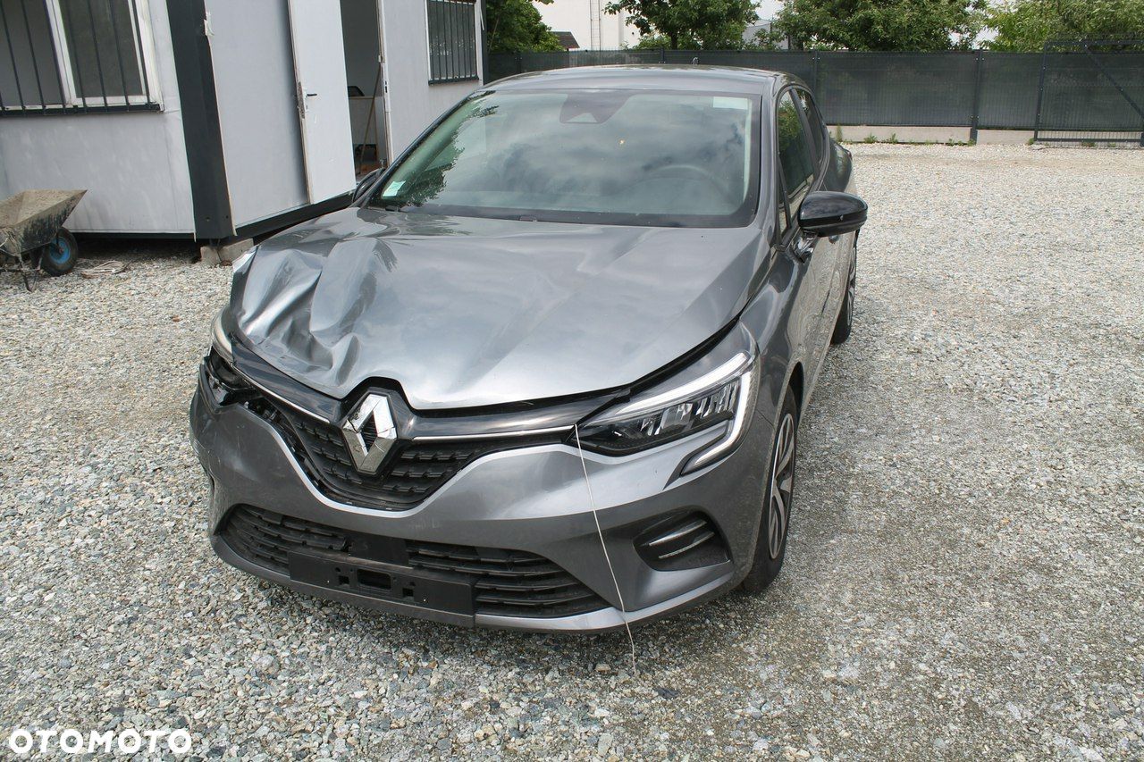 Renault Clio - 1