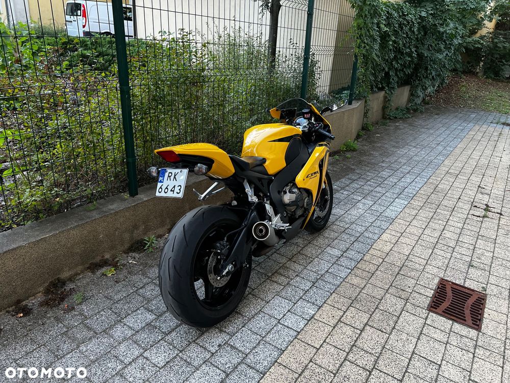 Honda CBR - 12