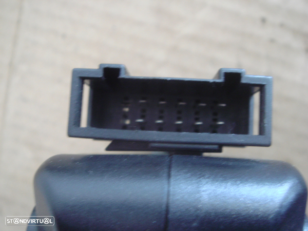 Amplificador De Coluna Volkswagen Golf V (1K1) - 3