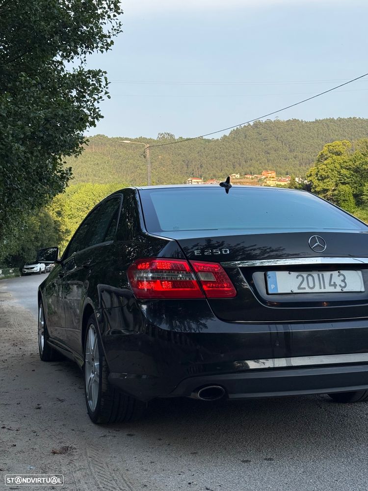 Mercedes-Benz E 250 CDI Avantgarde BlueEfficiency — fotografia 33