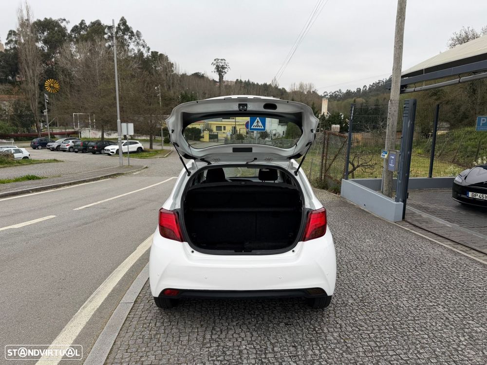 Toyota Yaris 1.4 D-4D ACtive+AC - 9