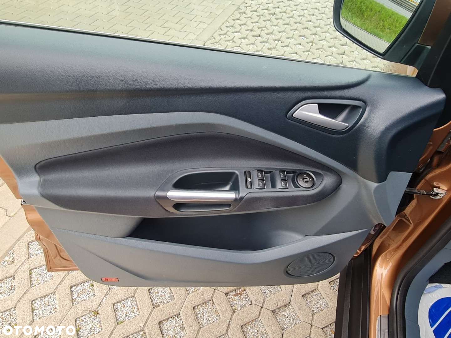 Ford C-MAX - 12