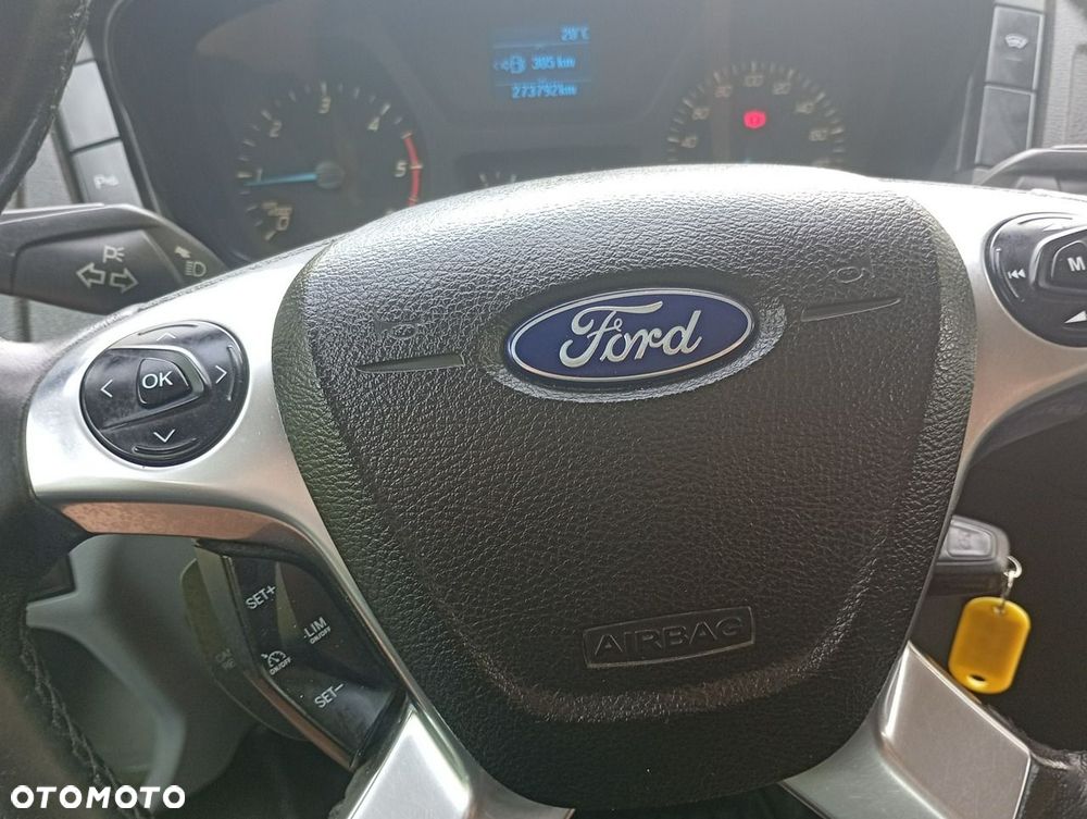 Ford Transit - 13
