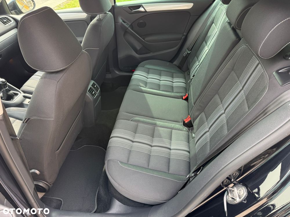 Volkswagen Golf 1.2 TSI MATCH - 25