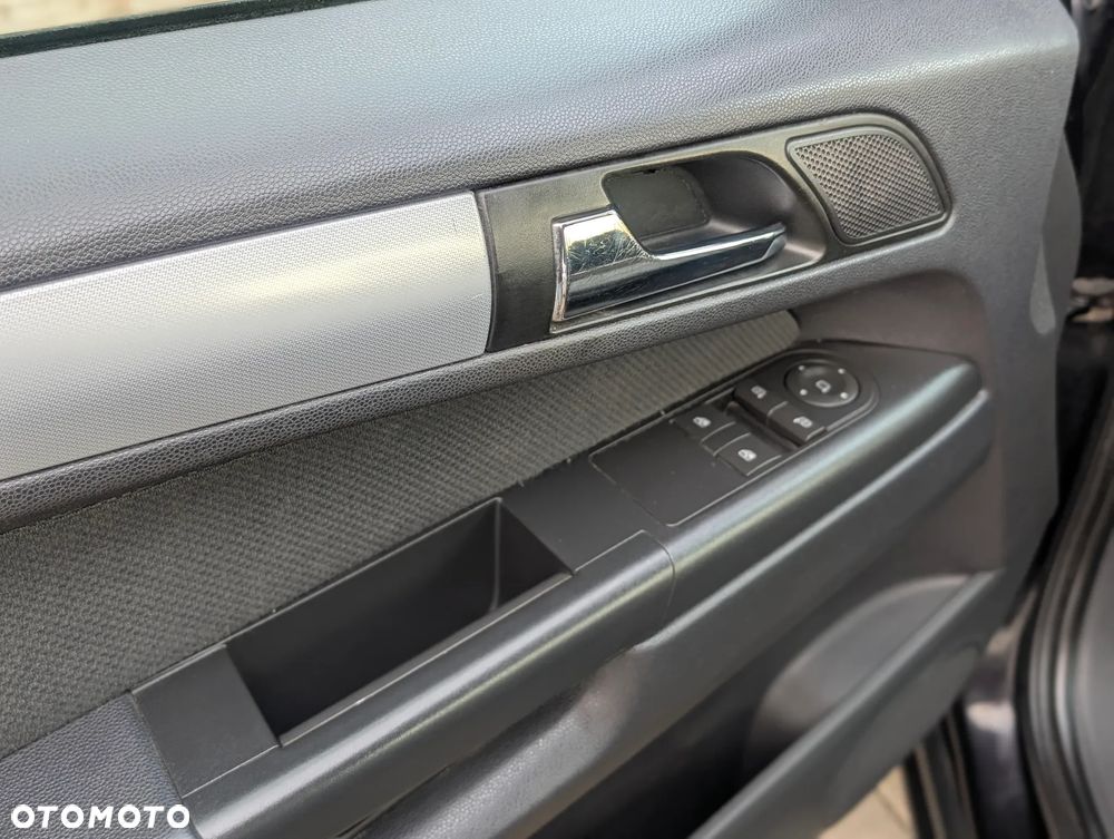 Opel Zafira 1.9 CDTI Essentia - 6