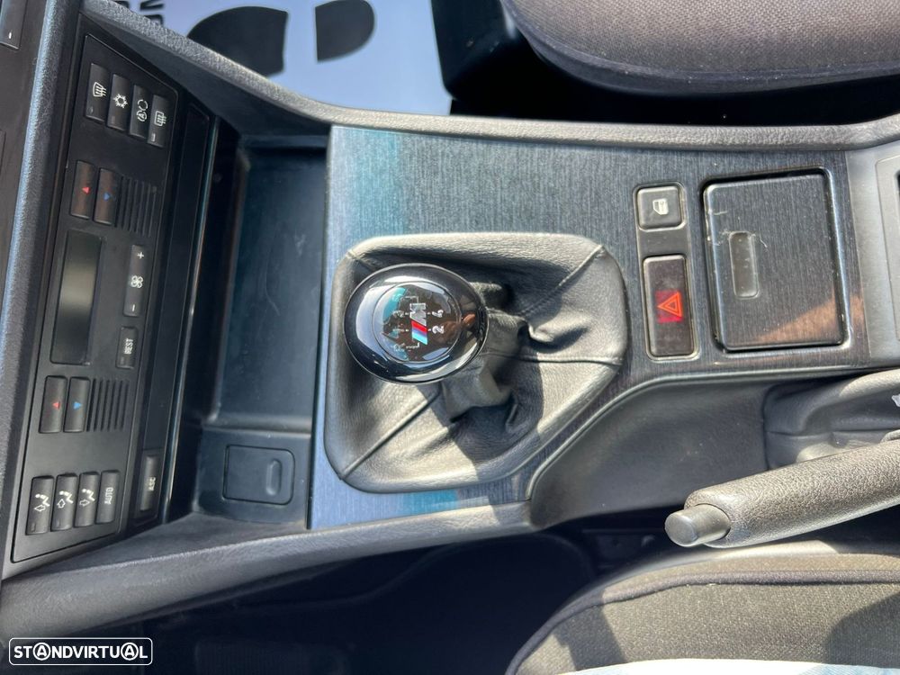 BMW 520 - 30