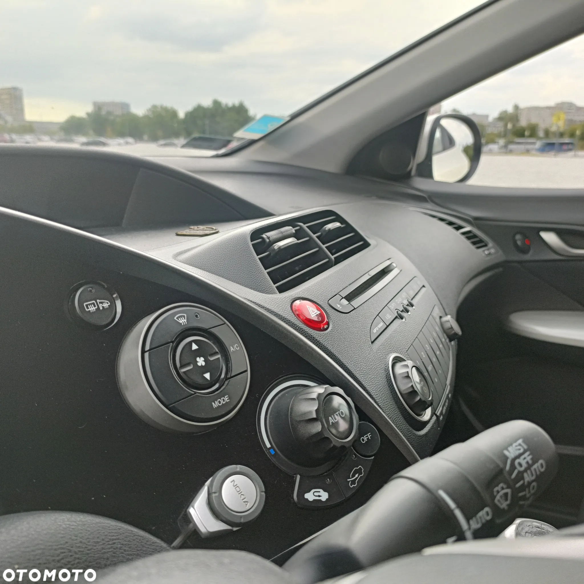 Honda Civic 1.8 Comfort - 21