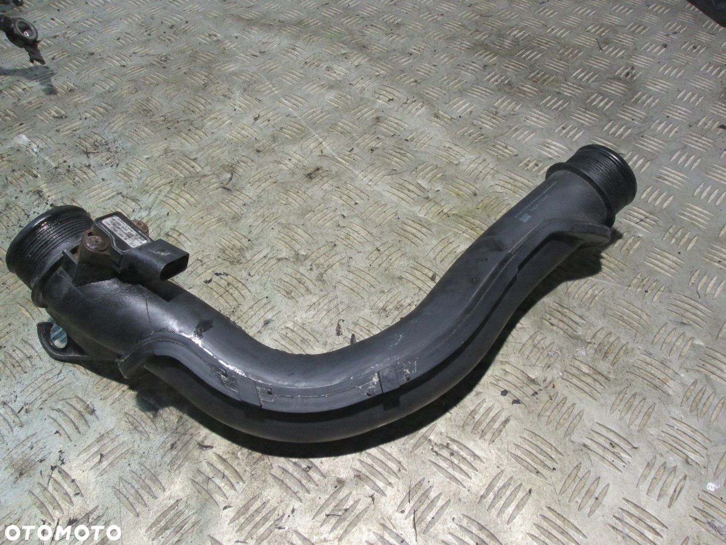 RURA POWIETRZA INTERCOOLER VW POLO 6R GOLF IV 1.6TDI 6R0145770A 09- - 1