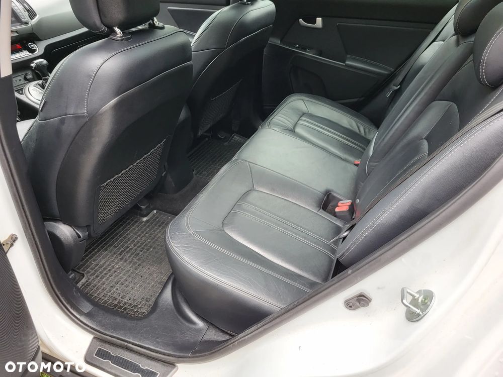 Kia Sportage 2.0 CRDI L AWD - 10