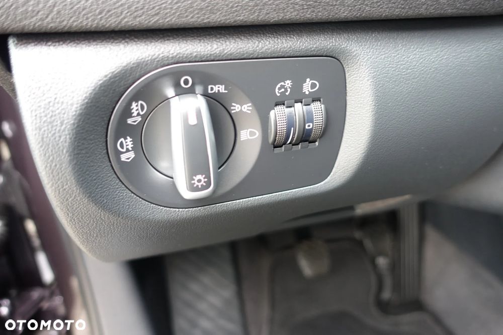 Audi A3 Sportback 1.6 TDI DPF Ambition - 34