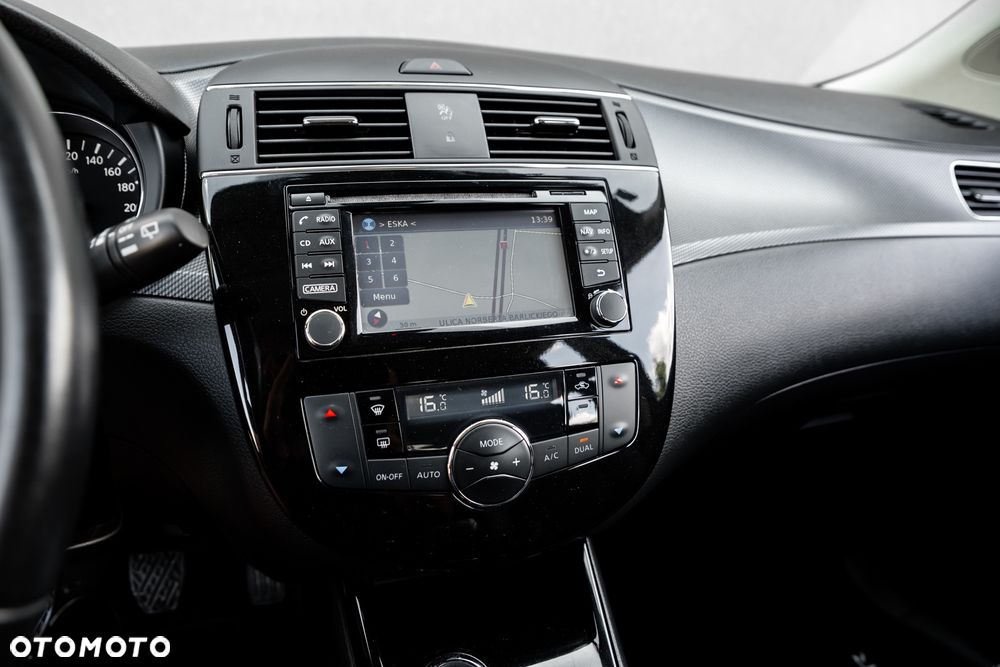 Nissan Pulsar 1.6 DIG-T Tekna - 32