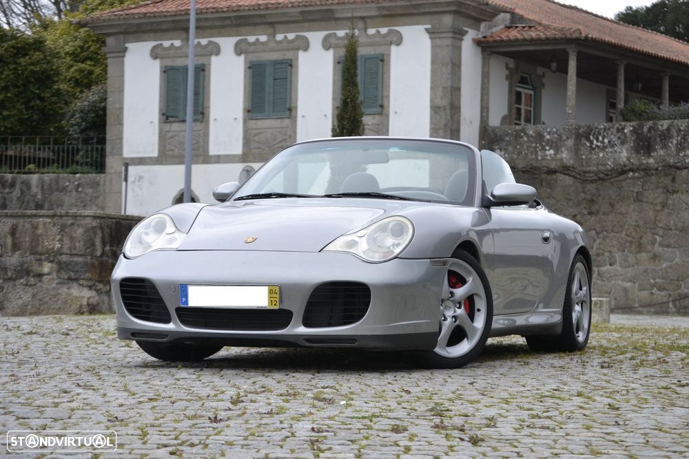 Porsche 911 (996) Carrera 4S Cabrio - 1