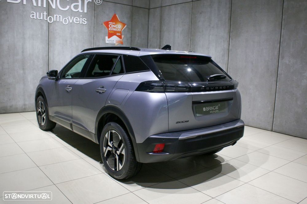 Peugeot 2008 1.2 PureTech Allure - 11
