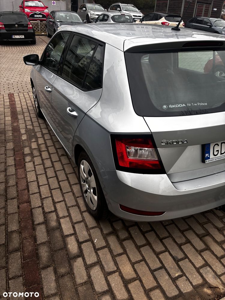 Skoda Fabia 1.0 Style - 4