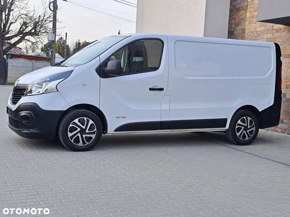 Renault Trafic - 2