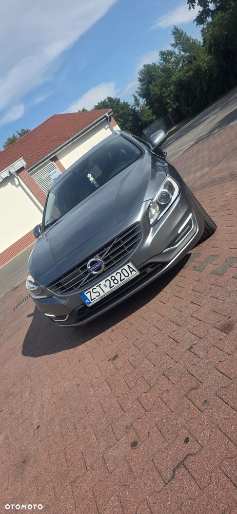 Volvo V60 D4 Drive-E Summum - 17