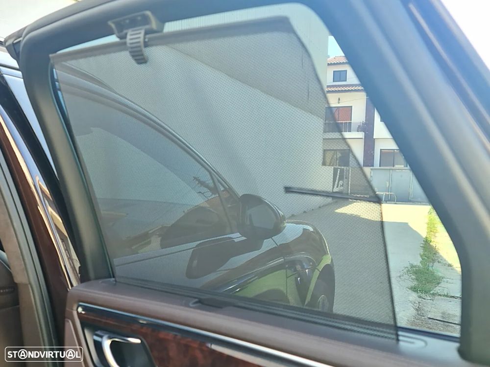 Porsche Macan Turbo - 27